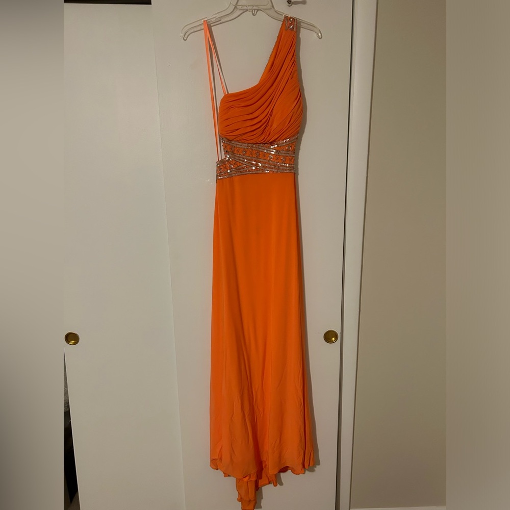 Elegant Orange One-Shoulder Dress